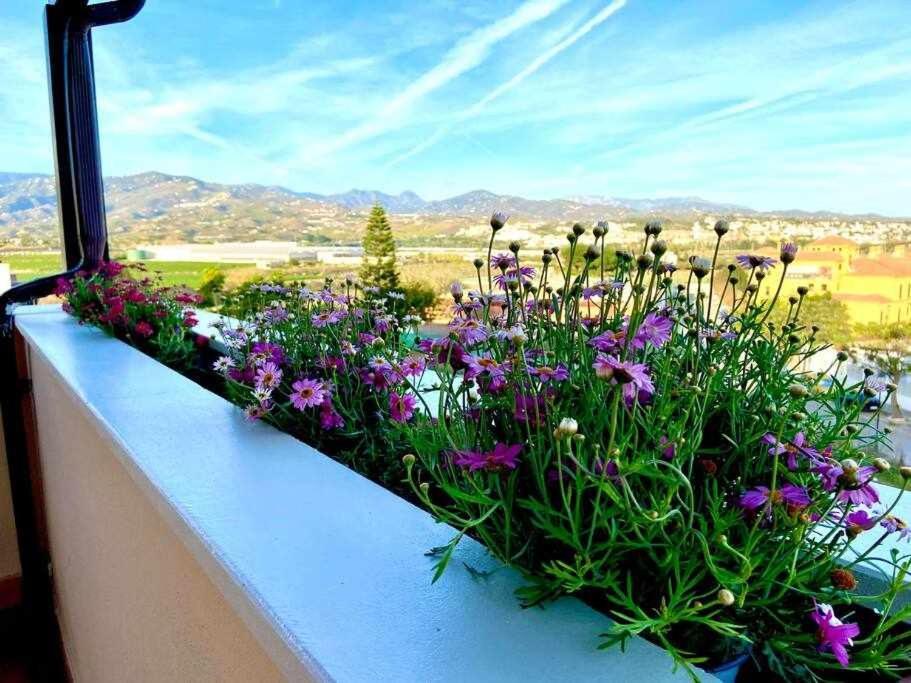 Sea View And Mountains By Solymar Holiday Torre Del Mar Luaran gambar