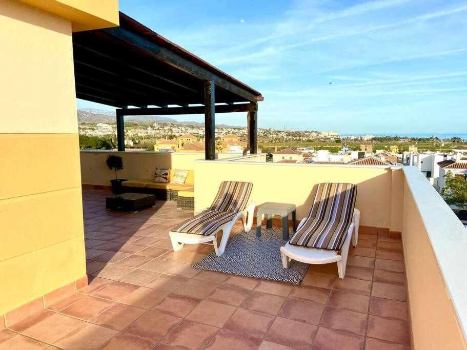 Sea View And Mountains By Solymar Holiday Torre Del Mar Luaran gambar