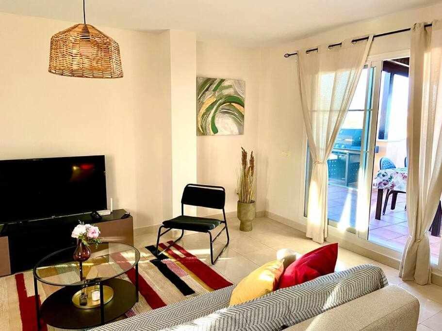 Sea View And Mountains By Solymar Holiday Torre Del Mar Luaran gambar